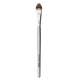 TIGI Cosmetics Concealer Brush